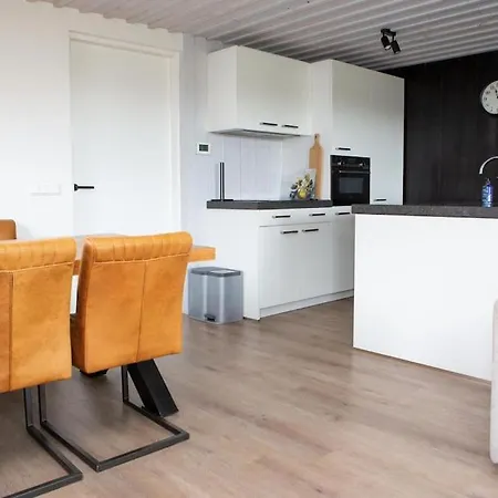 De Tuinkamer Egmond Apartment